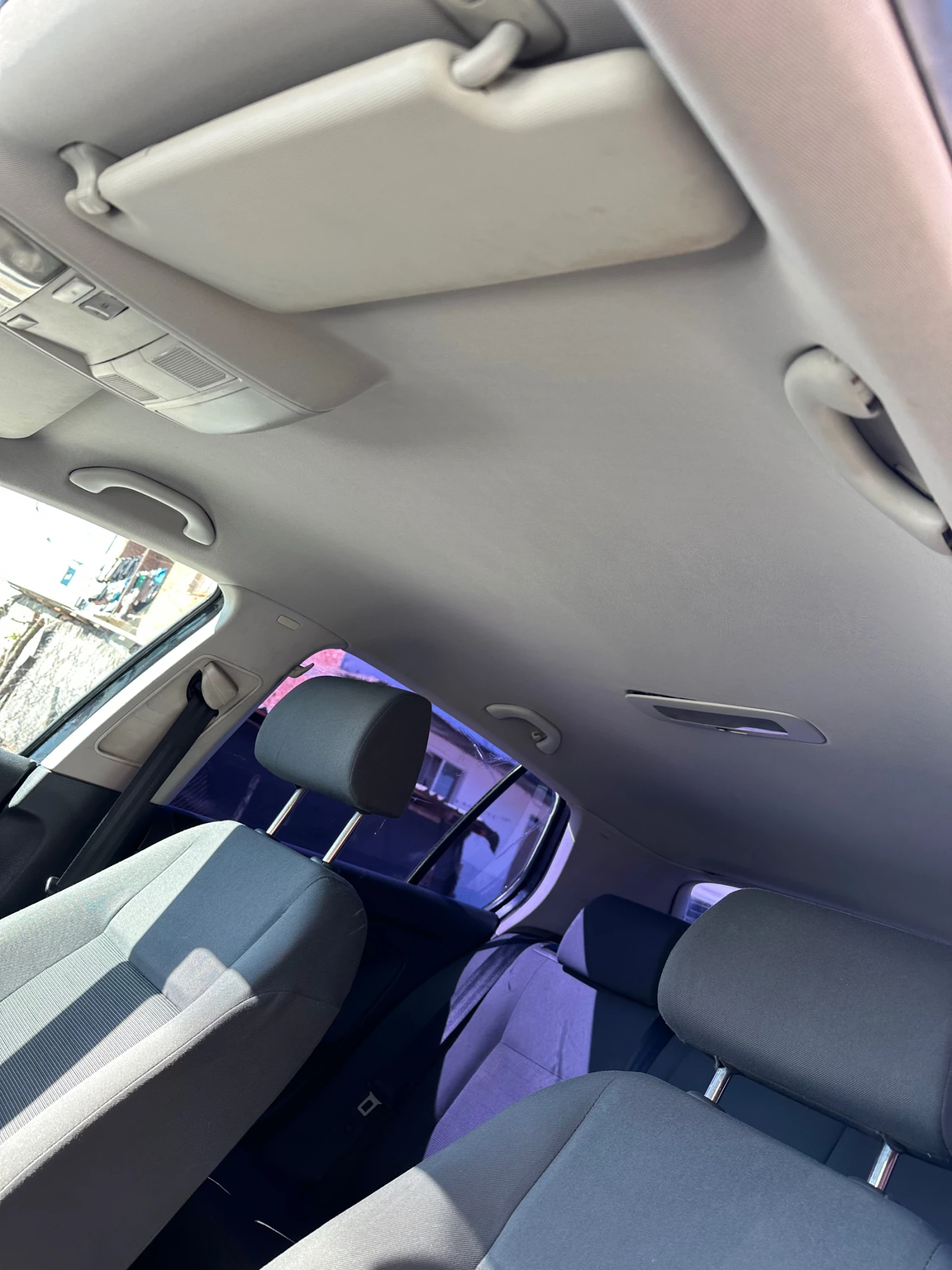 VW Golf 1.9тди 105кс. BKC ЕВРО 4 - изображение 9 | Auto.bg VW Golf 1.9тди 105кс. BKC ЕВРО 4 - изображение 9