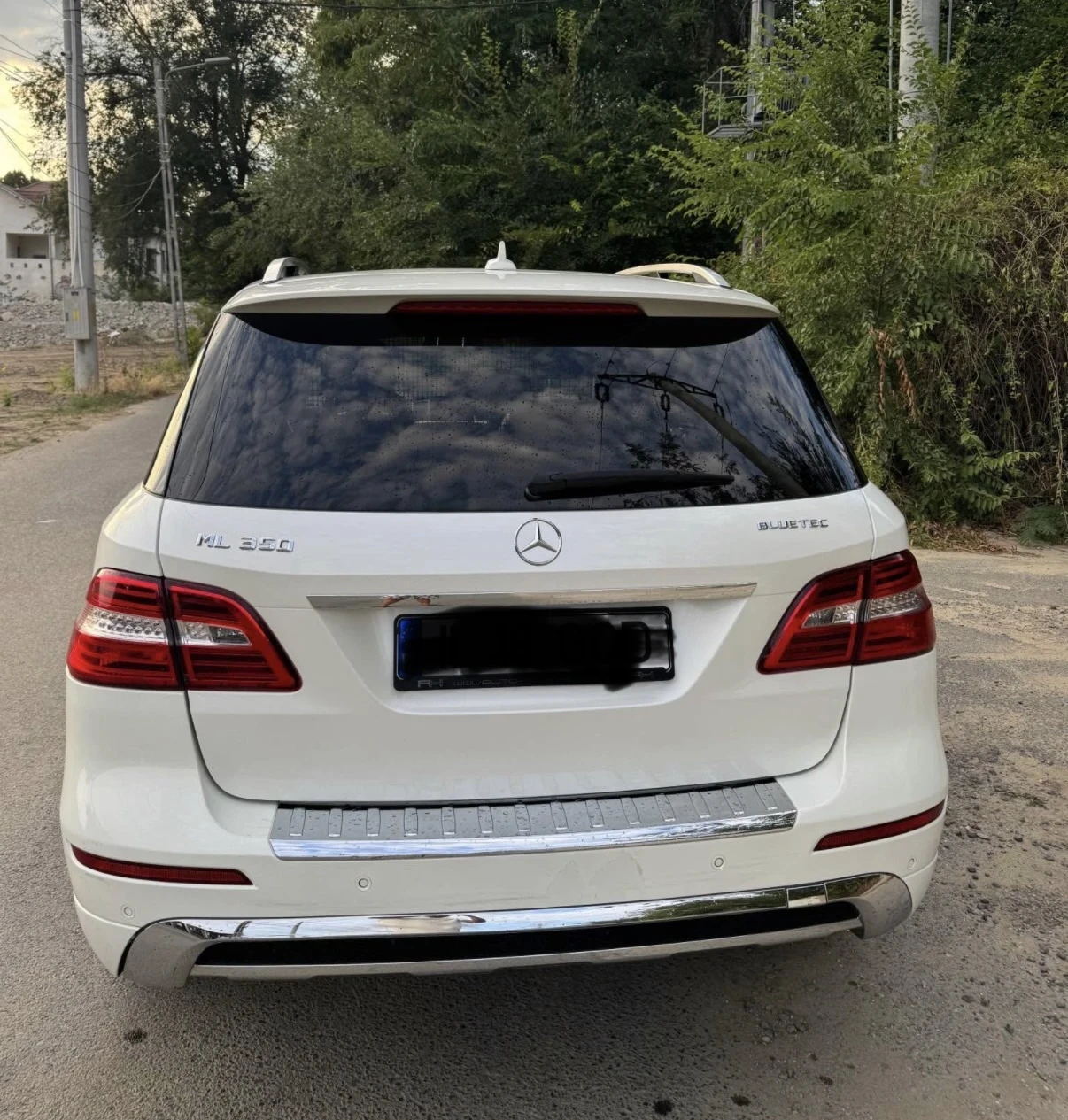 Mercedes-Benz ML 350 AMG Panorama Full Led OFF Road Harman Вакум - изображение 6 | Auto.bg Mercedes-Benz ML 350 AMG Panorama Full Led OFF Road Harman Вакум - изображение 6