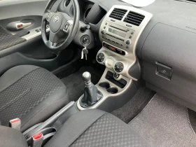 Toyota Urban Cruiser 1.4 D-4D | Auto.bg — изображение 12 Toyota Urban Cruiser 1.4 D-4D | Auto.bg — изображение 12