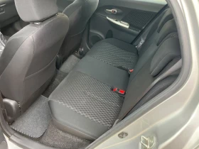 Toyota Urban Cruiser 1.4 D-4D | Auto.bg — изображение 13 Toyota Urban Cruiser 1.4 D-4D | Auto.bg — изображение 13