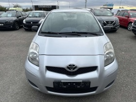     Toyota Yaris /