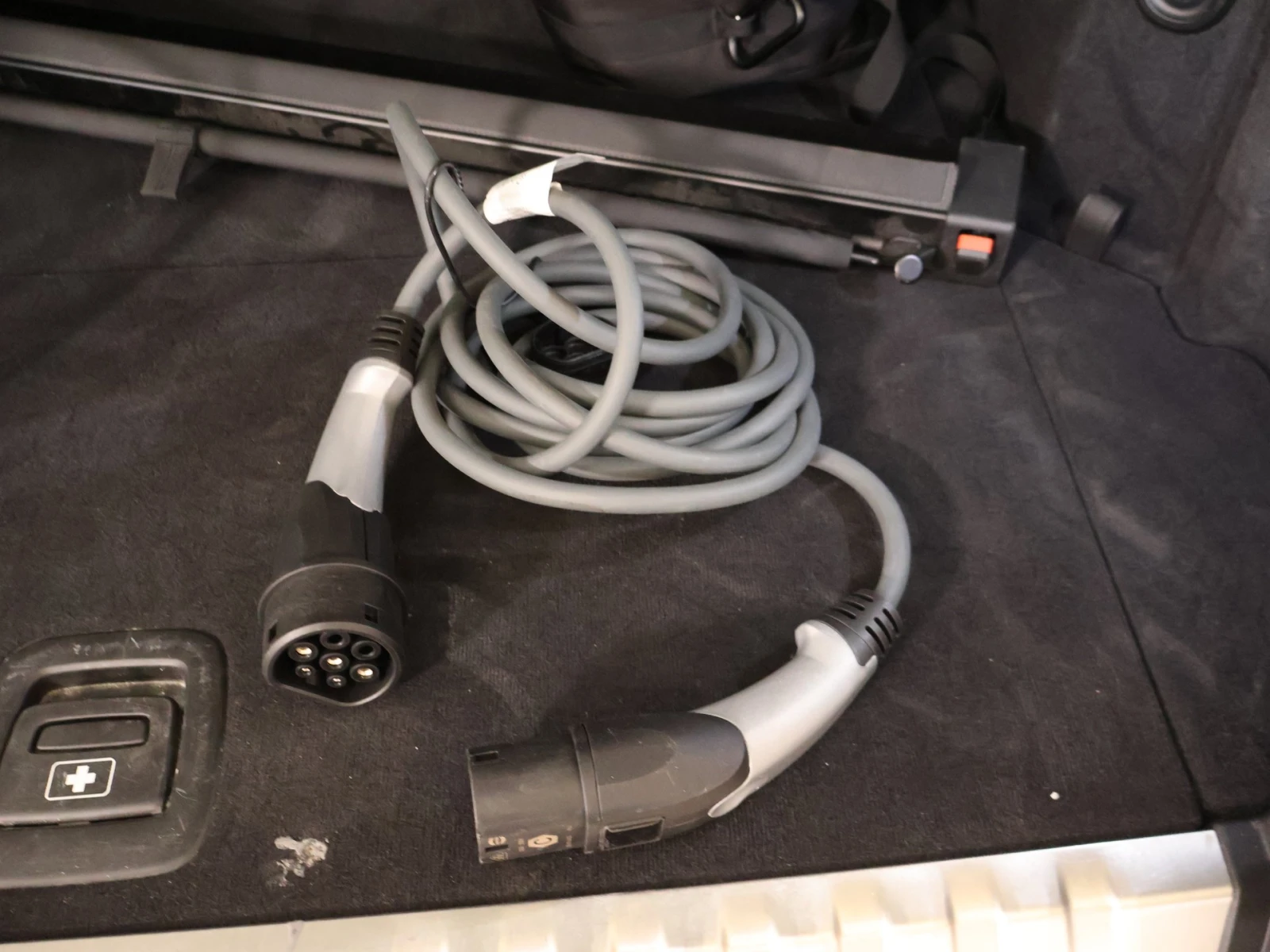 BMW 530E * Business - xDrive - Хибрид * АВТОФИНАНСИРАНЕ*  - изображение 7 | Auto.bg BMW 530E * Business - xDrive - Хибрид * АВТОФИНАНСИРАНЕ*  - изображение 7