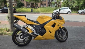 Triumph Daytona 600