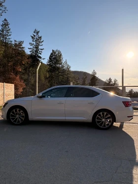 Skoda Superb - 20900 € / 40876.85 лв. - 40559393 2 | Car24.bg Skoda Superb - 20900 € / 40876.85 лв. - 40559393 2