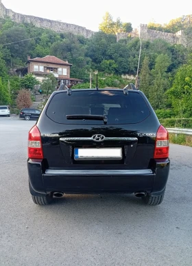 Hyundai Tucson 4х4/6-скорости/5л_100к/143кс/NAVI/Първи собственик - 4990 € / 9759.59 лв. - 77781263 7 | Car24.bg Hyundai Tucson 4х4/6-скорости/5л_100к/143кс/NAVI/Първи собственик - 4990 € / 9759.59 лв. - 77781263 7