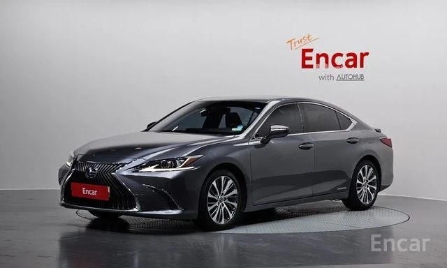 Lexus ES 300 h | ОБДУХВАНЕ | ШИБЕДАХ | ЗАДНА КАМЕРА | - 24100 € / 47135.50 лв. - 12765584 1 | Car24.bg Lexus ES 300 h | ОБДУХВАНЕ | ШИБЕДАХ | ЗАДНА КАМЕРА | - 24100 € / 47135.50 лв. - 12765584 1