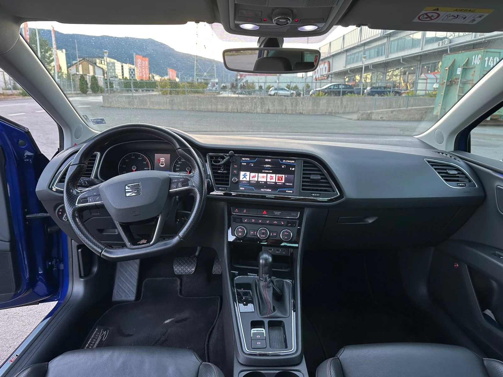 Seat Leon 2.0 TSI FR, 7DSG - изображение 7 | Auto.bg Seat Leon 2.0 TSI FR, 7DSG - изображение 7