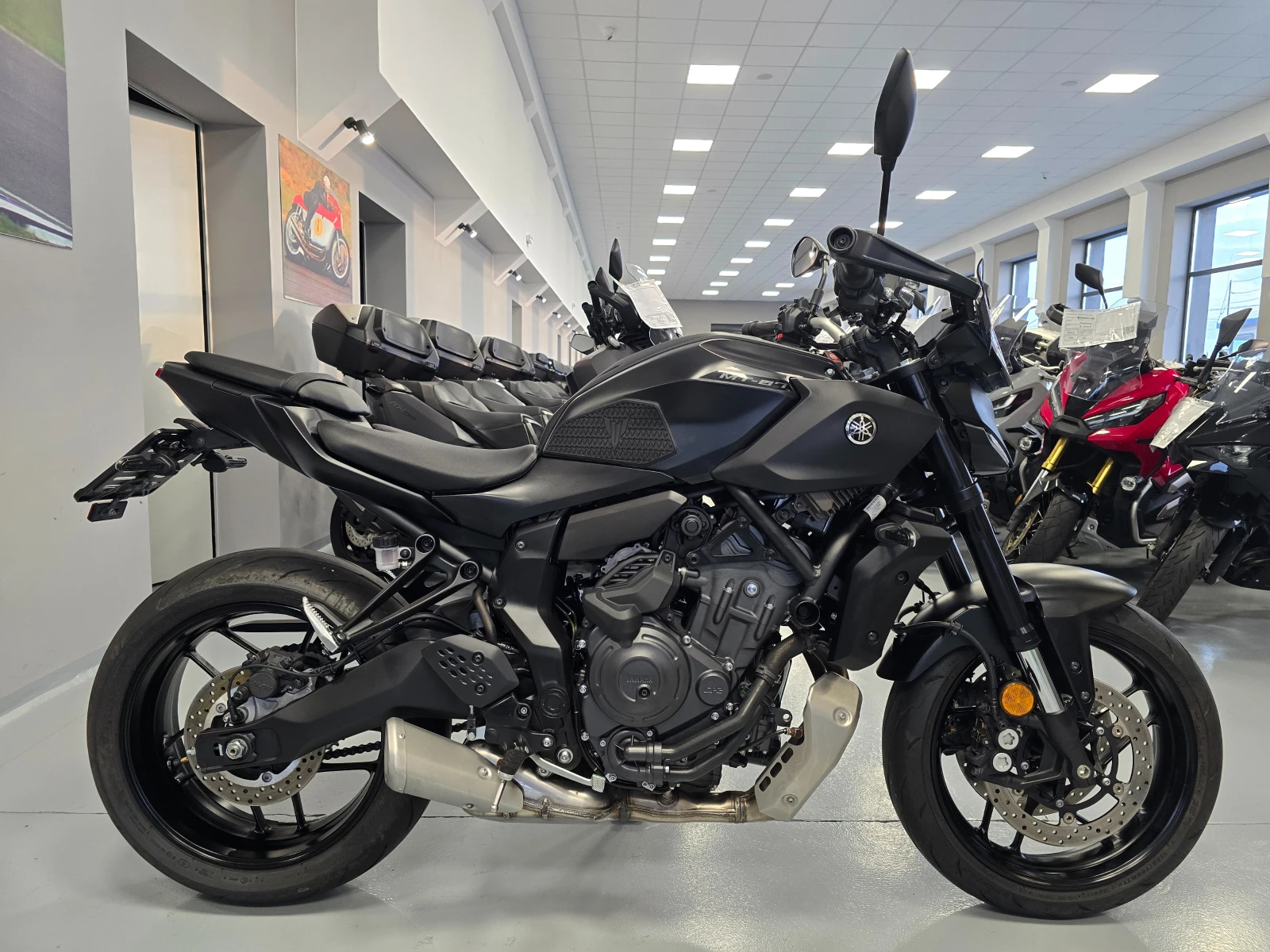Yamaha Mt-07 700ie, ABS-TCS, Y-AMT, Tech Black! - изображение 3 | Auto.bg Yamaha Mt-07 700ie, ABS-TCS, Y-AMT, Tech Black! - изображение 3