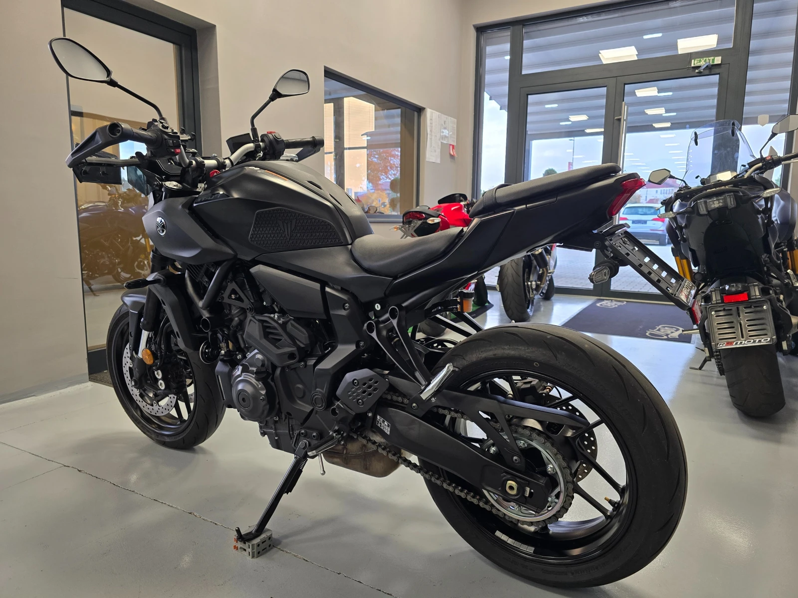 Yamaha Mt-07 700ie, ABS-TCS, Y-AMT, Tech Black! - изображение 5 | Auto.bg Yamaha Mt-07 700ie, ABS-TCS, Y-AMT, Tech Black! - изображение 5