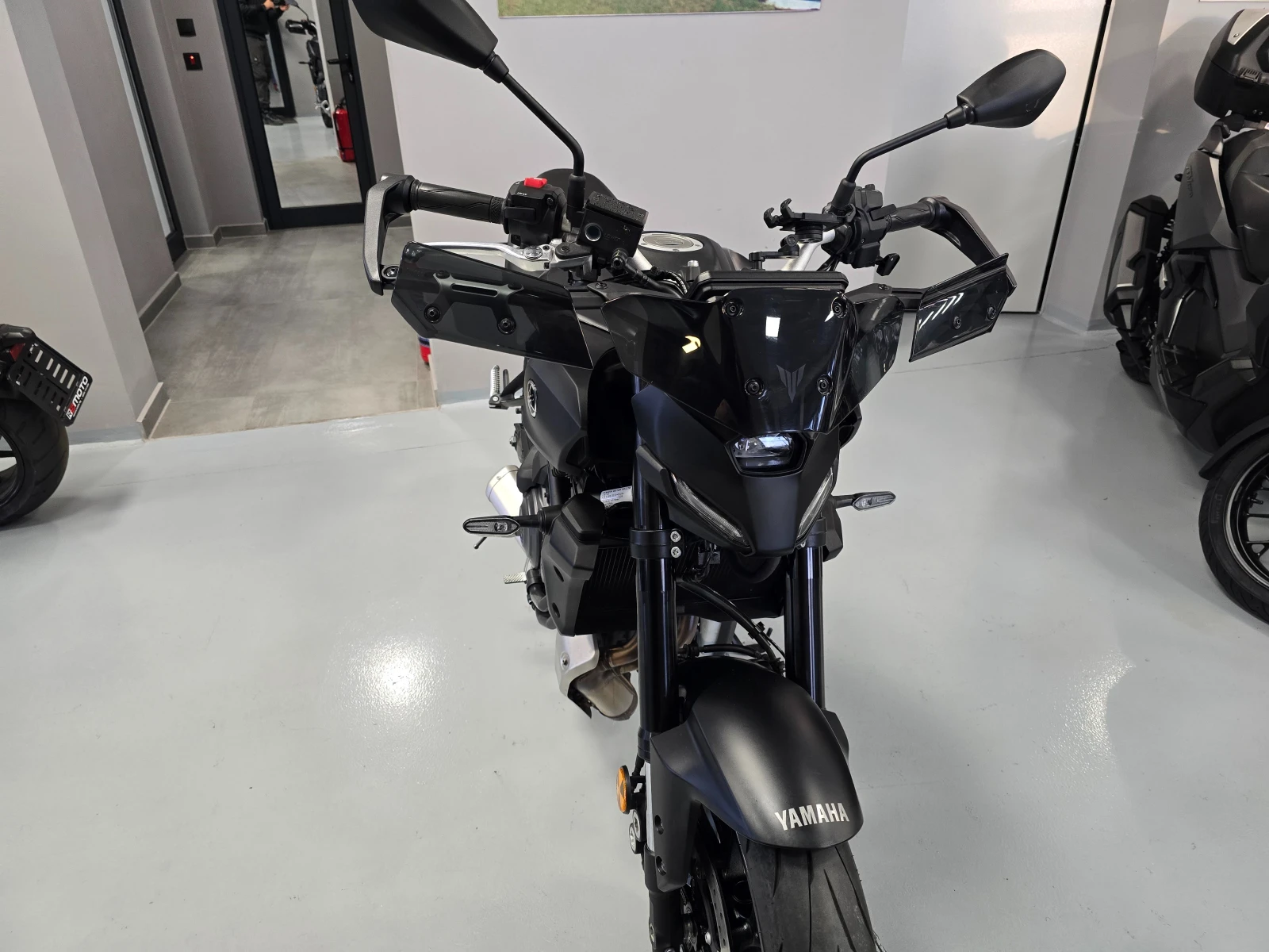 Yamaha Mt-07 700ie, ABS-TCS, Y-AMT, Tech Black! - изображение 10 | Auto.bg Yamaha Mt-07 700ie, ABS-TCS, Y-AMT, Tech Black! - изображение 10