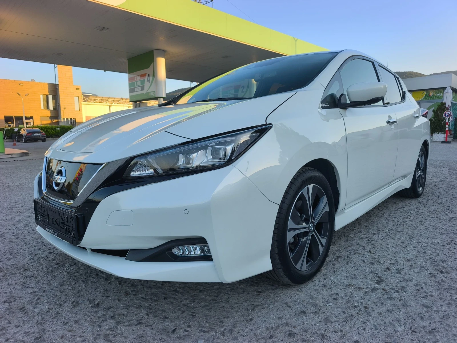 Nissan Leaf 40KW FULL SERVICE IN NISSAN NEW !!! | Auto.bg — изображение 1 Nissan Leaf 40KW FULL SERVICE IN NISSAN NEW !!! | Auto.bg — изображение 1