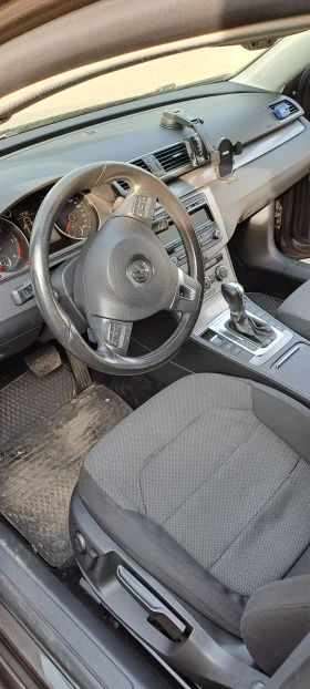 VW Passat - 4999 € / 9777.19 лв. - 52557661 5 | Car24.bg VW Passat - 4999 € / 9777.19 лв. - 52557661 5
