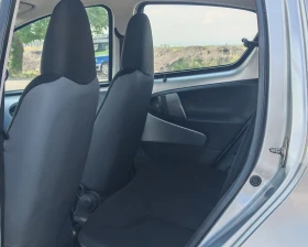 Toyota Aygo 1.0 БЕНЗИН 68 К.С. УНИКАЛНО СЪСТОЯНИЕ!!! | Auto.bg — изображение 12 Toyota Aygo 1.0 БЕНЗИН 68 К.С. УНИКАЛНО СЪСТОЯНИЕ!!! | Auto.bg — изображение 12