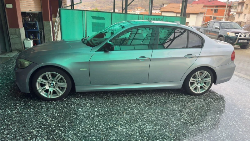 BMW 330 - 16200 лв. / 8282.93 € - 44131273 1 | Car24.bg BMW 330 - 16200 лв. / 8282.93 € - 44131273 1