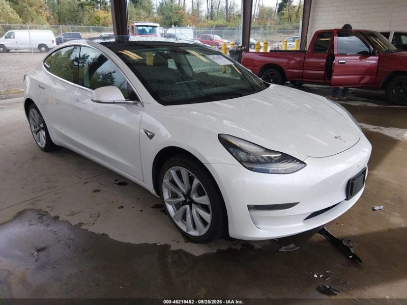 Tesla Model 3 LONG RANGE DUAL MOTOR AWD - 15400 € - 43576719 1 | Car24.bg Tesla Model 3 LONG RANGE DUAL MOTOR AWD - 15400 € - 43576719 1