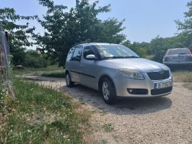 Skoda Roomster 1.4 i - 3299 € / 6452.28 лв. - 44074607 6 | Car24.bg Skoda Roomster 1.4 i - 3299 € / 6452.28 лв. - 44074607 6