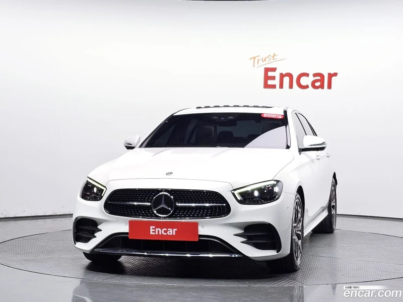 Mercedes-Benz E 220 E220d 4MATIC AMG Line - 30993 € - 98919337 1 | Car24.bg Mercedes-Benz E 220 E220d 4MATIC AMG Line - 30993 € - 98919337 1