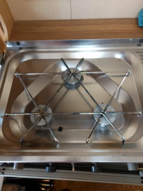 Каравана Chateau undefined | Auto.bg — изображение 10 Каравана Chateau undefined | Auto.bg — изображение 10