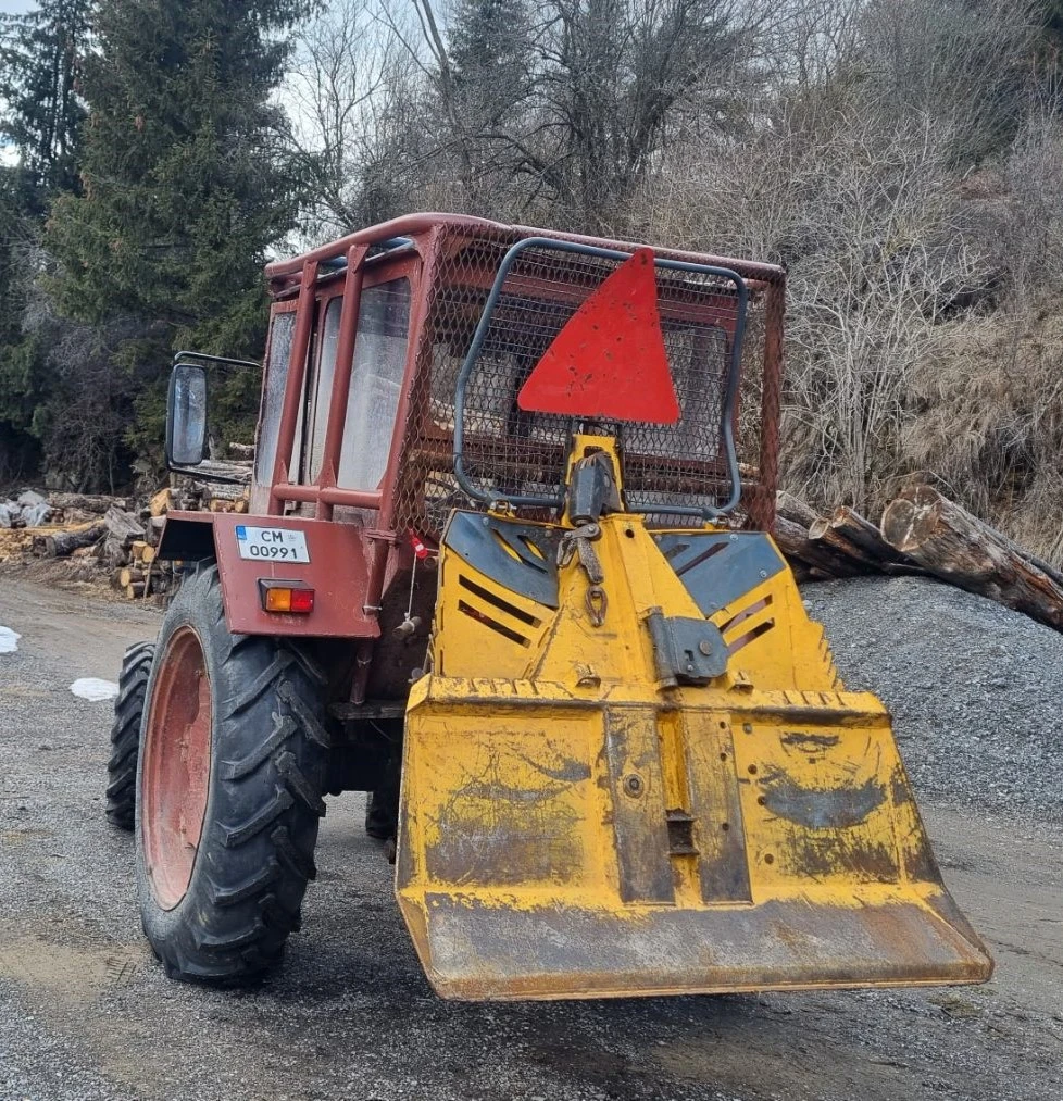 Трактор Друга марка Universal 651M - изображение 3 | Auto.bg Трактор Друга марка Universal 651M - изображение 3