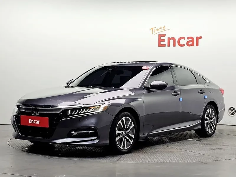 Honda Accord Touring 2.0 Хибрид | Auto.bg — изображение 1 Honda Accord Touring 2.0 Хибрид | Auto.bg — изображение 1