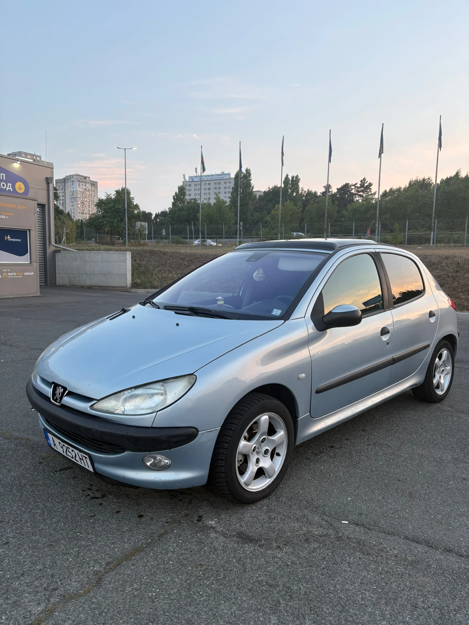 Peugeot 206 undefined | Auto.bg — изображение 1 Peugeot 206 undefined | Auto.bg — изображение 1