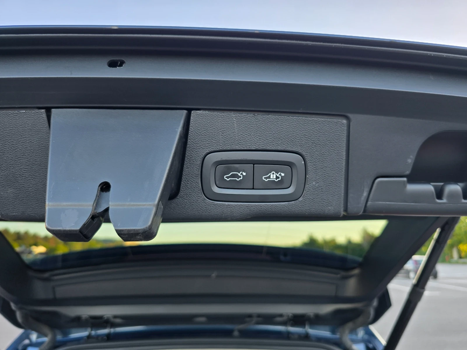 Volvo XC60 INSCIPTION !!! T5 FULL - изображение 6 | Auto.bg Volvo XC60 INSCIPTION !!! T5 FULL - изображение 6
