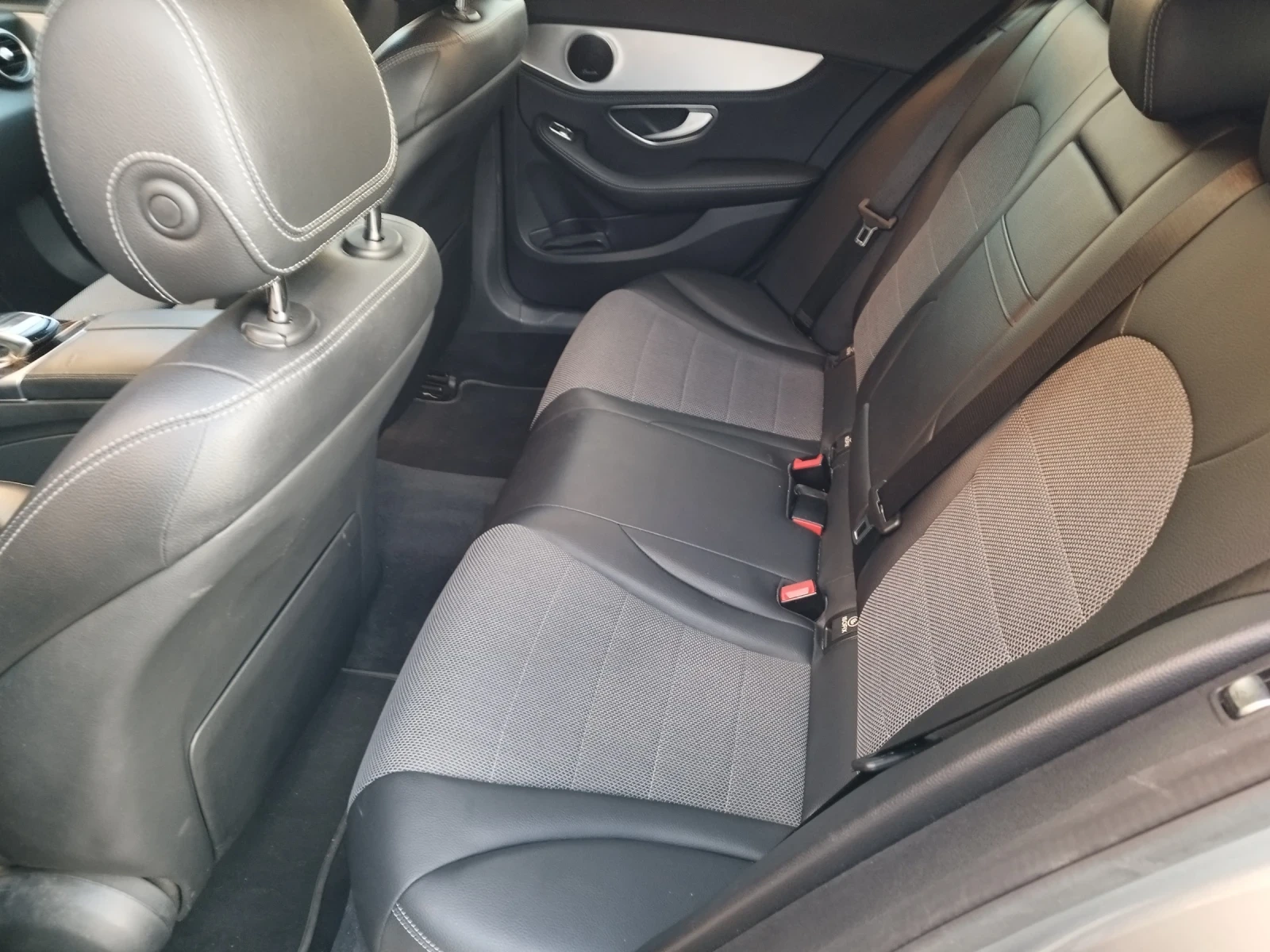 Mercedes-Benz C 200 BLUETEC, 7 G, LED, NAVI - изображение 7 | Auto.bg Mercedes-Benz C 200 BLUETEC, 7 G, LED, NAVI - изображение 7