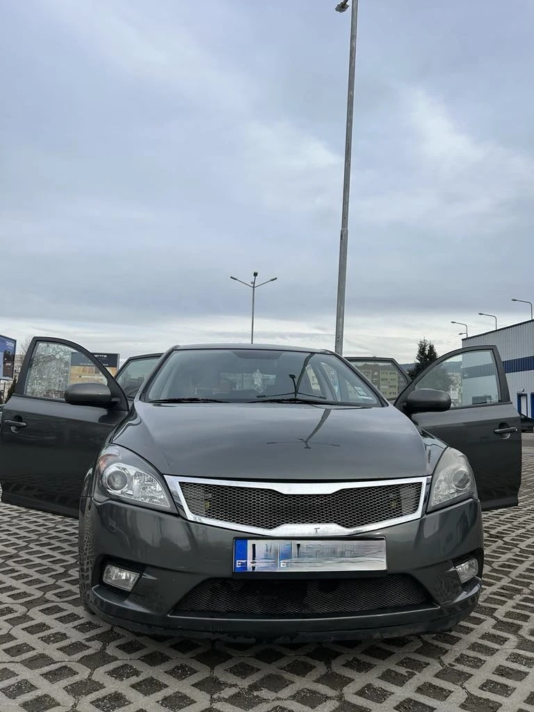 Kia Ceed Ceed - 5250 € / 10268.11 лв. - 80359027 1 | Car24.bg Kia Ceed Ceed - 5250 € / 10268.11 лв. - 80359027 1