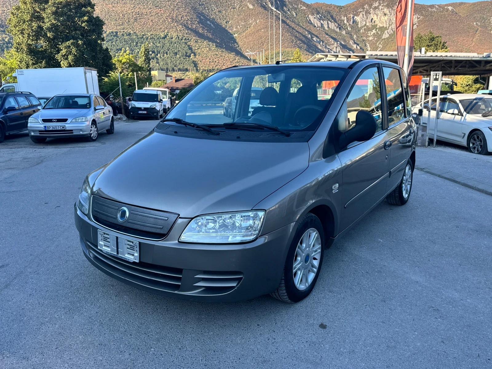 Fiat Multipla 1.9M-JET - КЛИМАТИК - 6 МЕСТА | Auto.bg — изображение 1 Fiat Multipla 1.9M-JET - КЛИМАТИК - 6 МЕСТА | Auto.bg — изображение 1