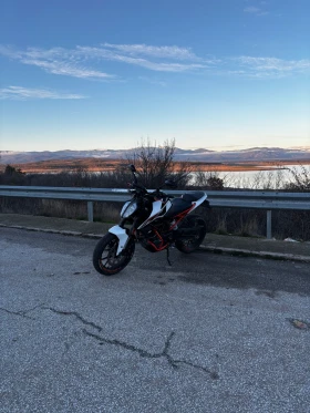 Ktm Duke Ktm Duke 125 ABS | Auto.bg — изображение 4 Ktm Duke Ktm Duke 125 ABS | Auto.bg — изображение 4