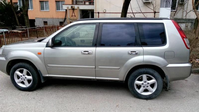 Nissan X-trail 2,2 - изображение 2