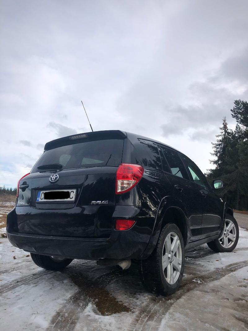 Toyota Rav4 4х4 2.2d - изображение 3