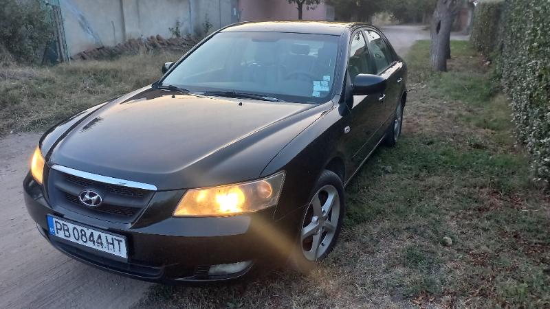 Hyundai Sonata 2000 см3 - изображение 2