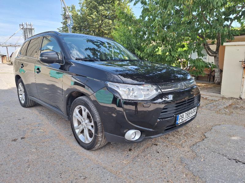 Mitsubishi Outlander 2,2d 4x4 7места - изображение 8