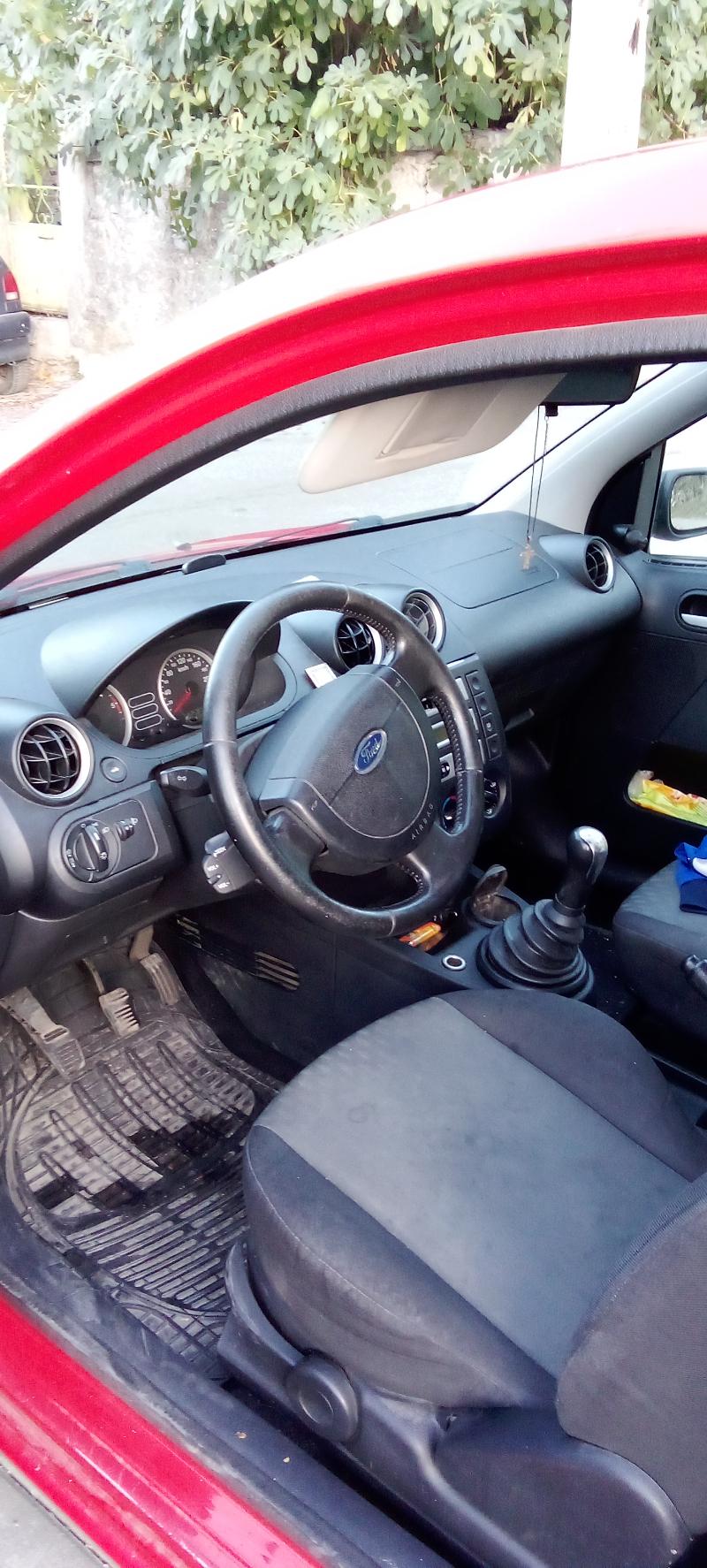 Ford Fiesta 1.4 tdi - изображение 6