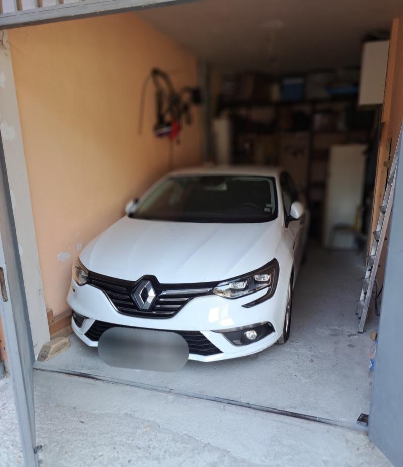 Renault Megane 1.6 - изображение 9