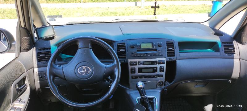 Toyota Corolla verso  - изображение 6