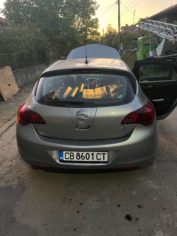 Opel Astra 1.7 110 - изображение 5