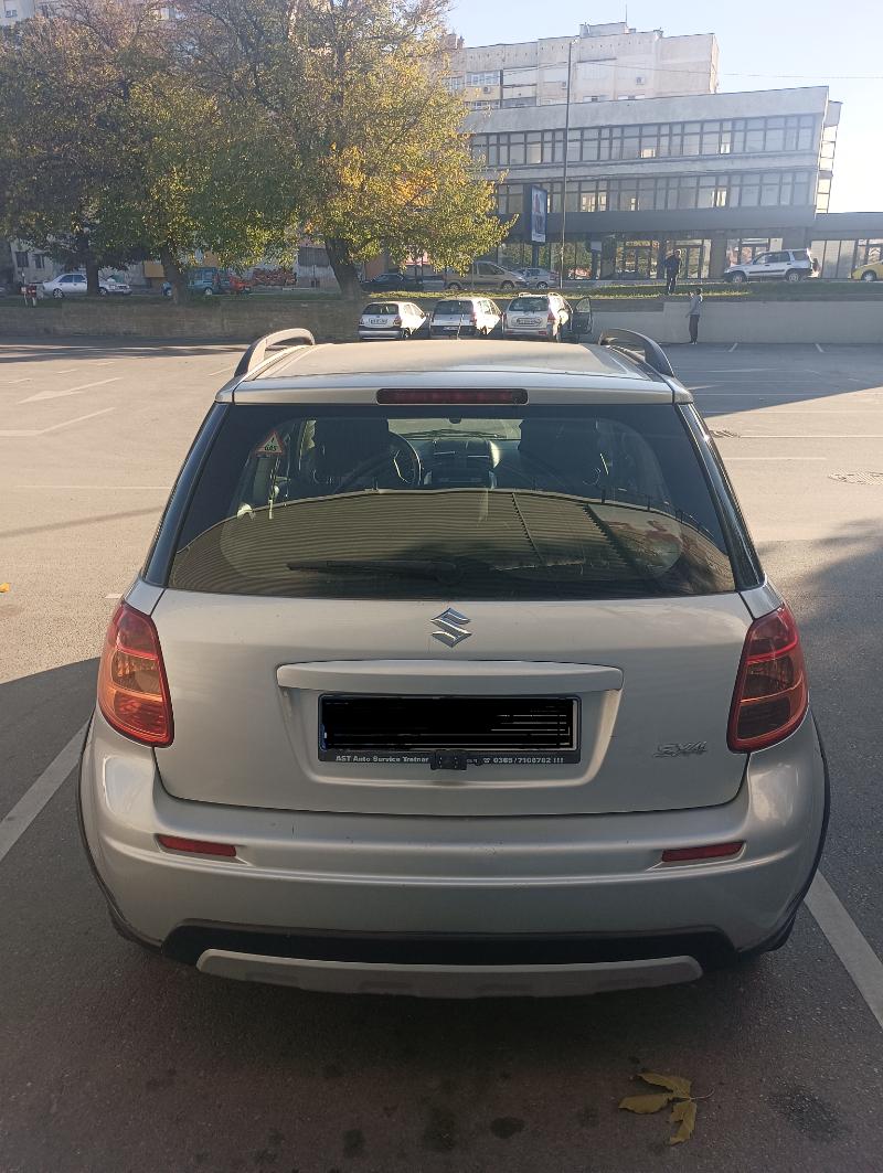 Suzuki SX4 1.5  - изображение 3