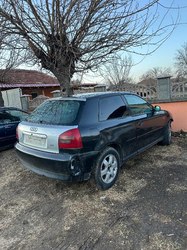 Audi A3 1.8 - изображение 2