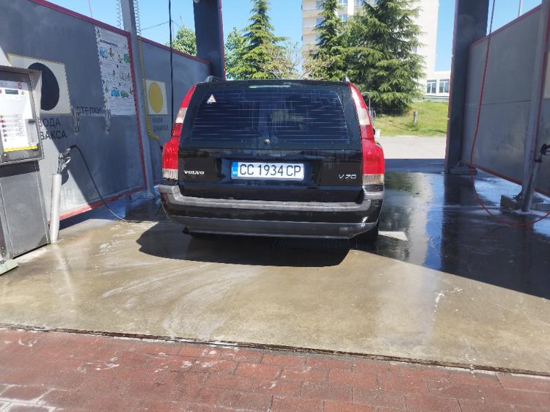 Volvo V70 2.4i - изображение 6