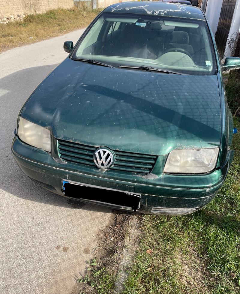 VW Bora 1.6 - изображение 4