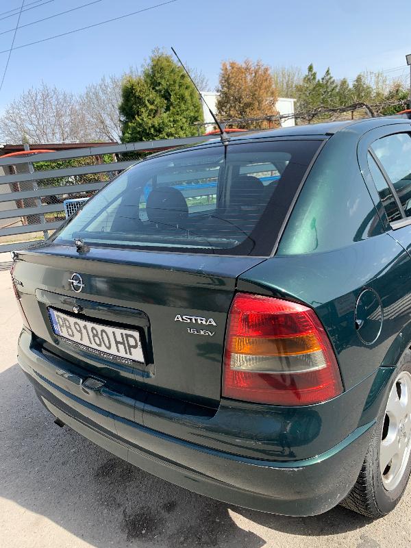 Opel Astra 1.6 - изображение 3