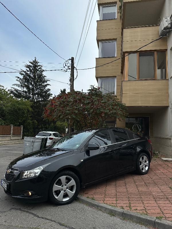 Chevrolet Cruze 2.0 - изображение 3