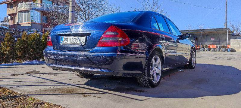 Mercedes-Benz E 220 2.2CDI - изображение 4