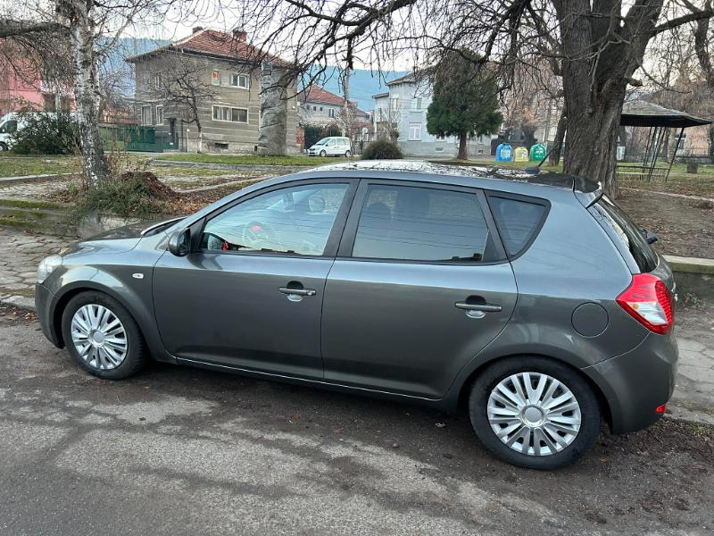 Kia Ceed 1.4 - изображение 5