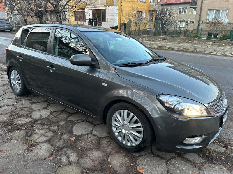 Kia Ceed 1.4 - изображение 8