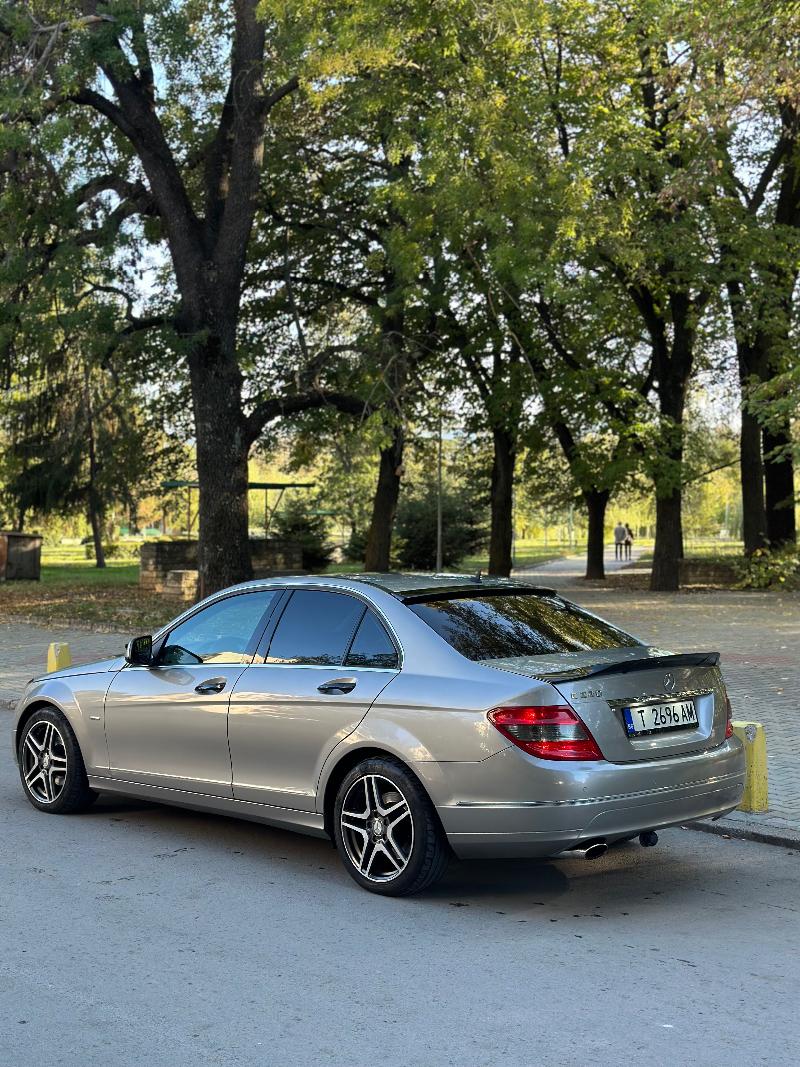 Mercedes-Benz C 220 CDI - изображение 9