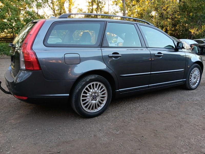 Volvo V50  - изображение 9