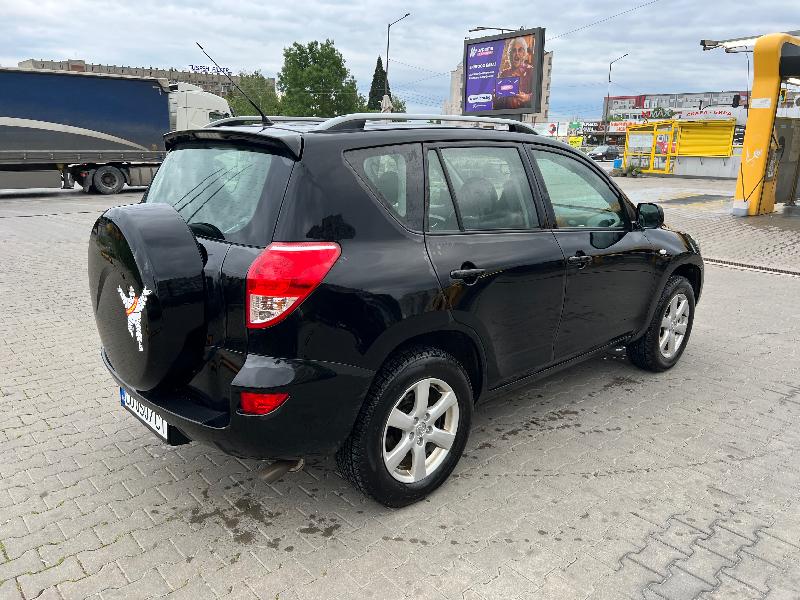 Toyota Rav4 2.0i - изображение 3